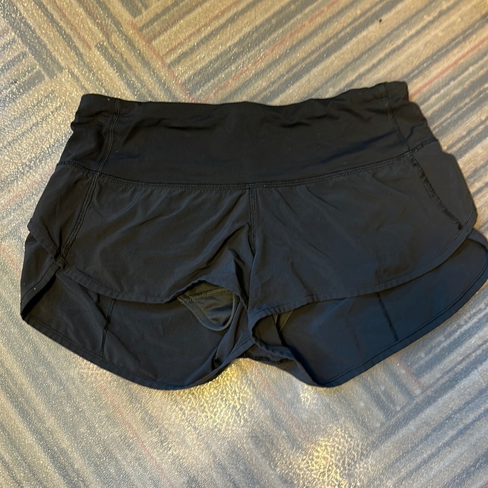 Lululemon Groovy Shorts